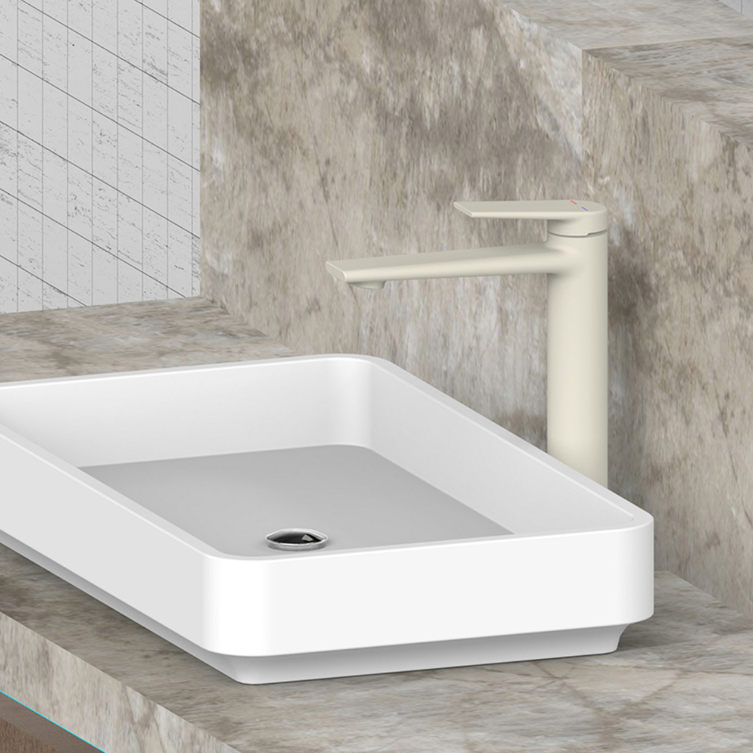 Robinet de baignoire indépendant Lisandro – Sortie d'eau en cascade – Nickel brossé