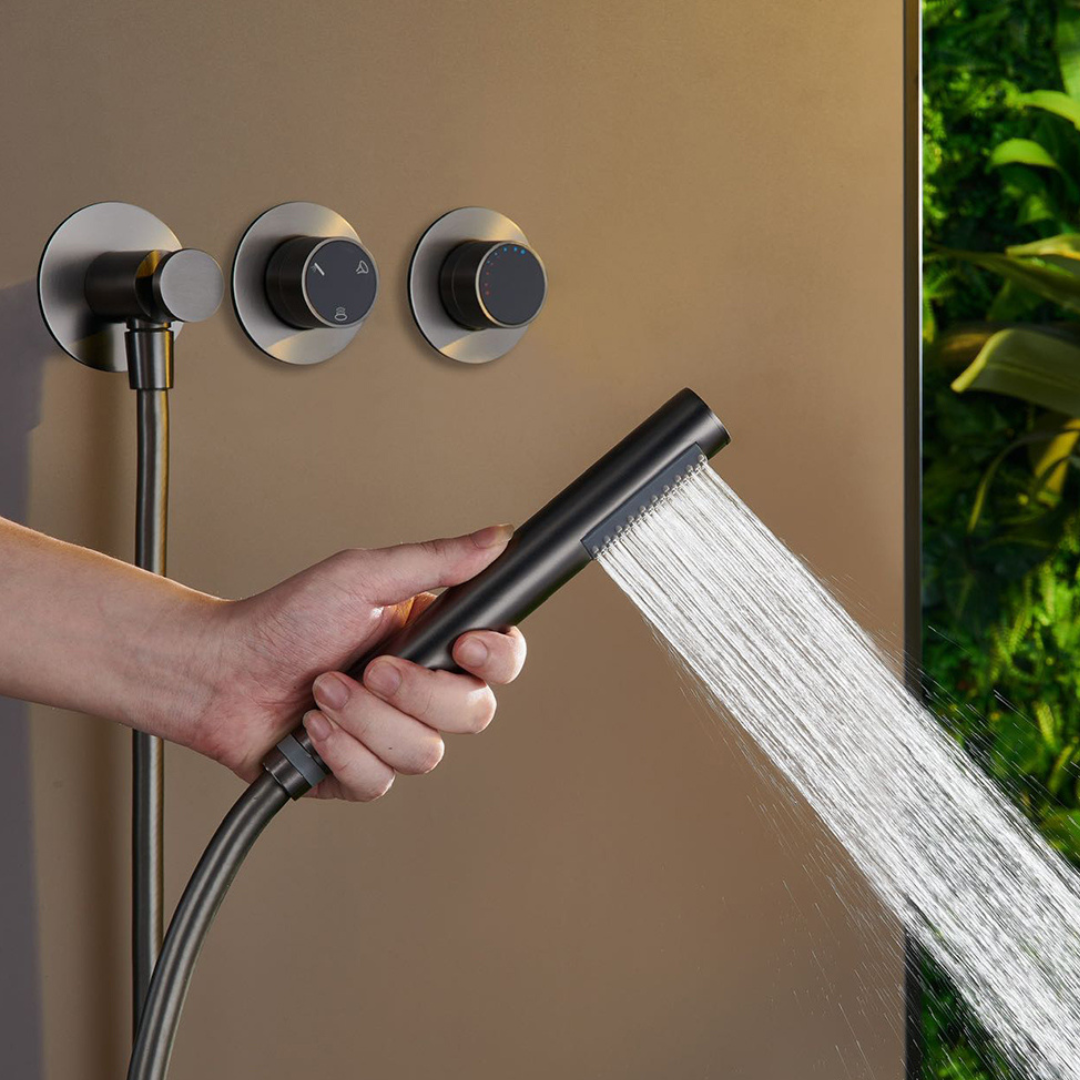 Ensemble de douche à effet pluie encastré thermostatique – Marino – Cascade & Douche à main – Régulation numérique – Or brossé