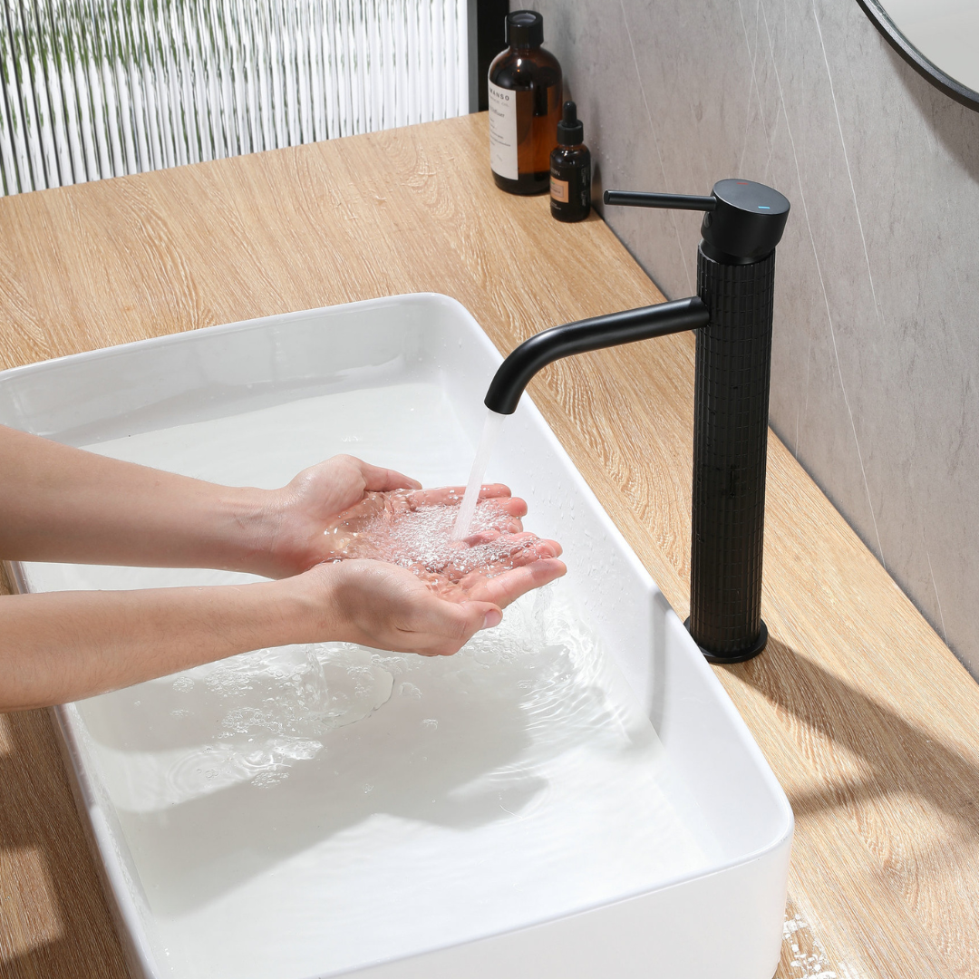 Robinet de lavabo haut Angelica - Noir mat
