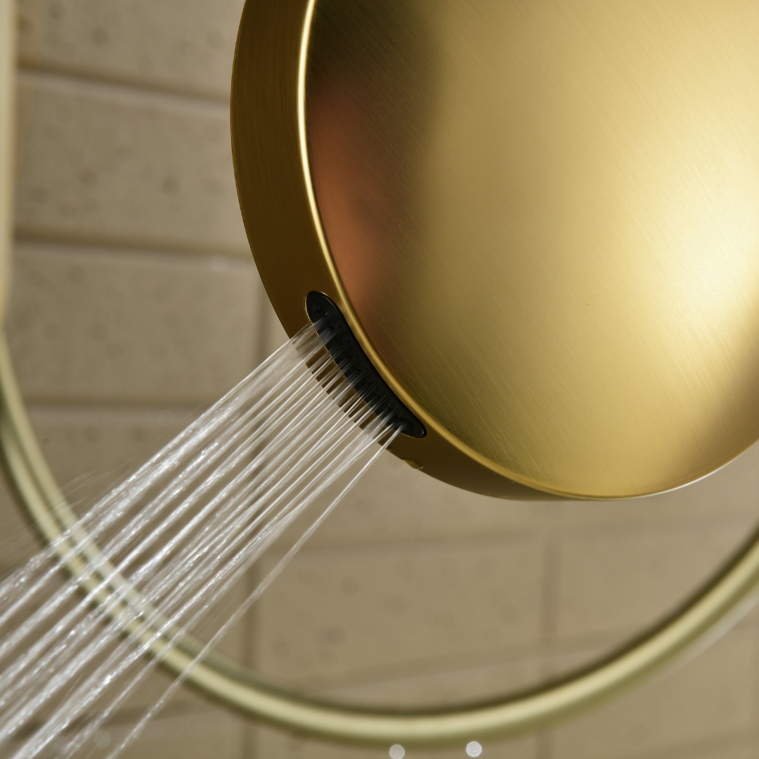 Robinet de baignoire indépendant Lisandro – Sortie d'eau en cascade – Nickel brossé