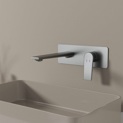 Robinet de baignoire indépendant Lisandro – Sortie d'eau en cascade – Nickel brossé
