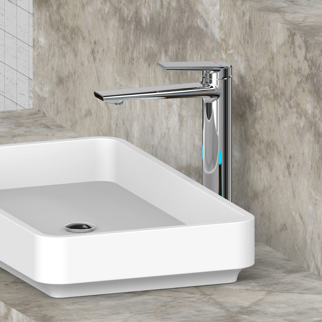 Robinet de baignoire indépendant Lisandro – Sortie d'eau en cascade – Nickel brossé
