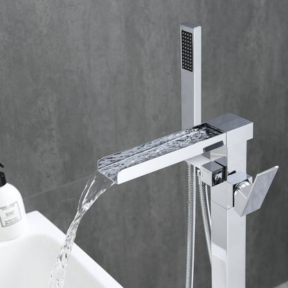 Robinet de baignoire indépendant Lisandro – Sortie d'eau en cascade – Chrome