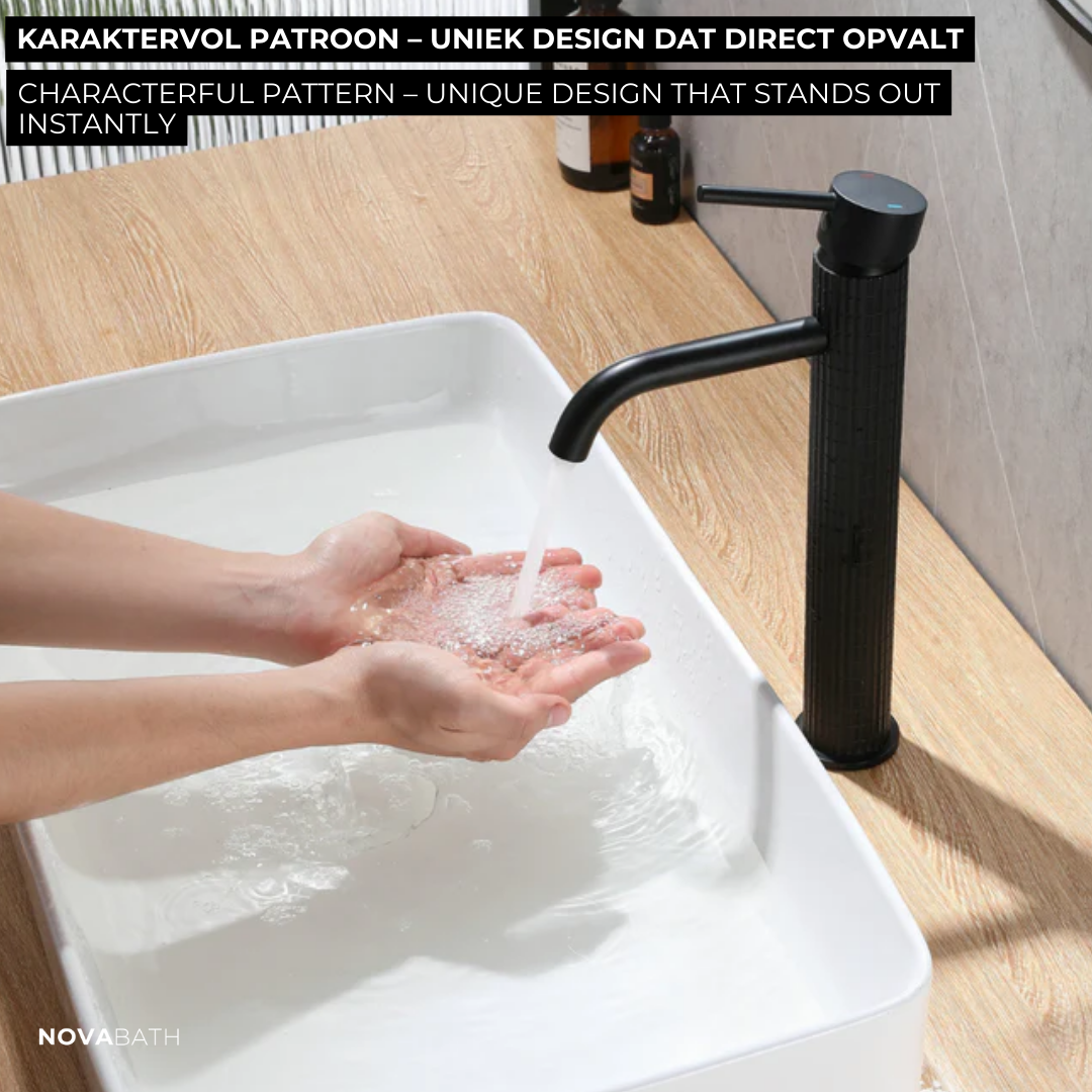 Robinet de lavabo haut Angelica - Noir mat
