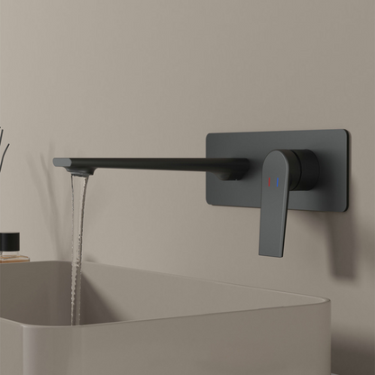 Robinet de baignoire indépendant Lisandro – Sortie d'eau en cascade – Nickel brossé