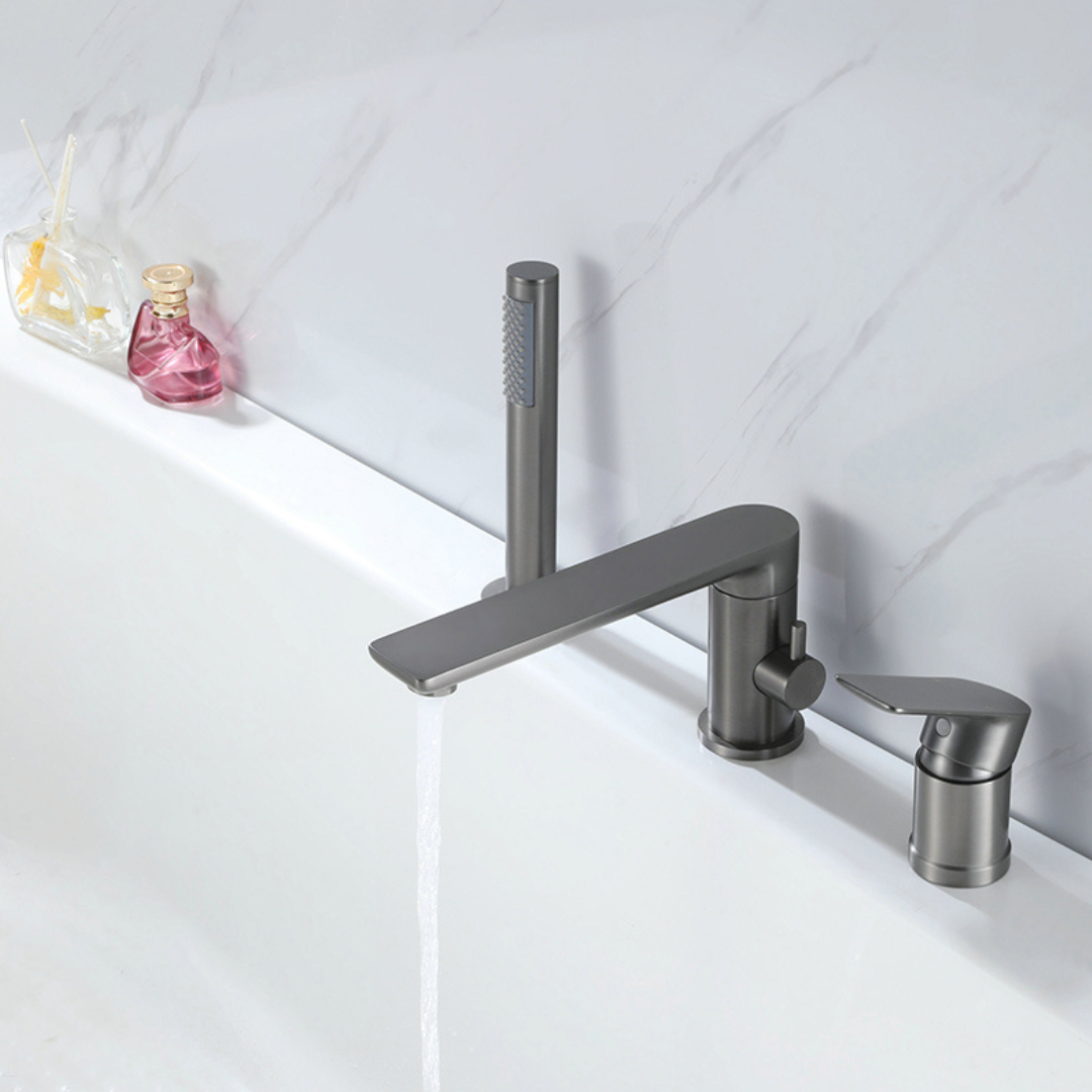 Robinet de baignoire indépendant Lisandro – Sortie d'eau en cascade – Nickel brossé