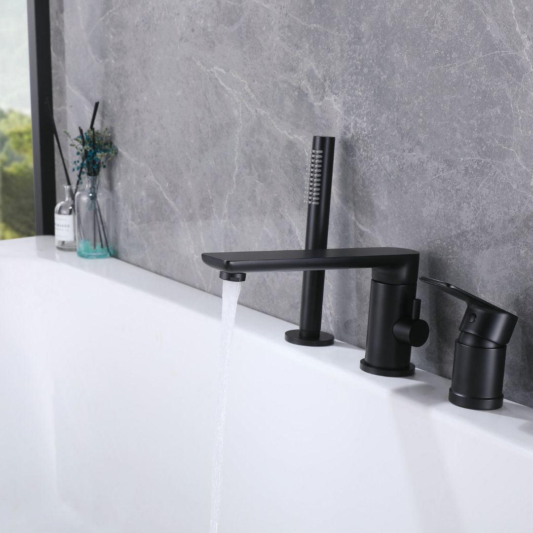 Robinet de baignoire indépendant Lisandro – Sortie d'eau en cascade – Nickel brossé